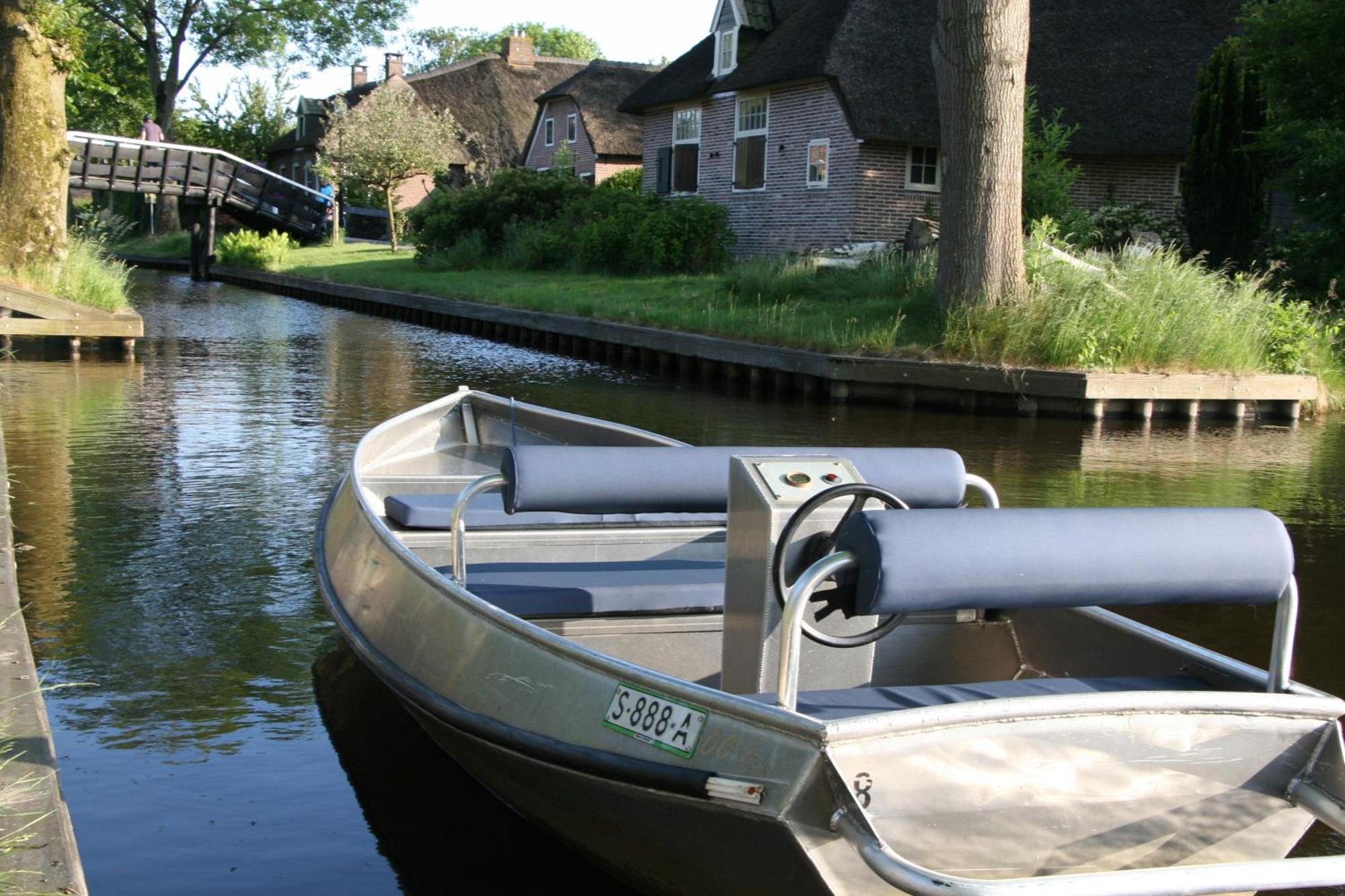 Hotel De Harmonie Giethoorn Exterior foto